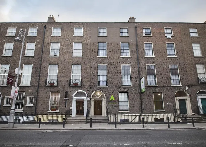 אכסניה Abrahams